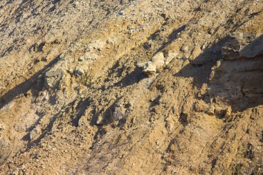 dağ bir akıntısı sonra