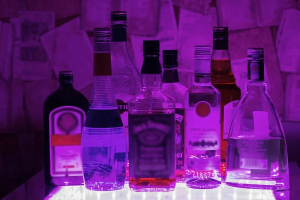 Oroszország, Kazan 25.02.2017: alkohol, palack — Stock Fotó