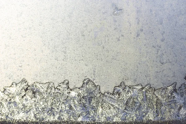 ayaz desen cam kış penceresi