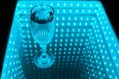 Renkli Bokeh Arkaplanı ile Parti Ayarları