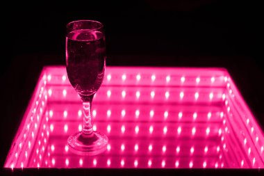 Renkli Bokeh Arkaplanı ile Parti Ayarları