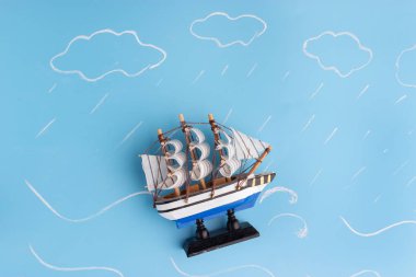 gemi modeli bir fırtınada