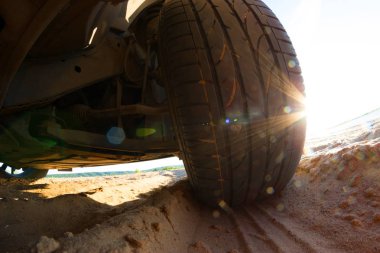 off-road araç altında göster