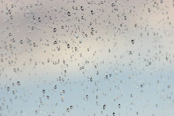 Rozostřený dešťové kapky — Stock fotografie