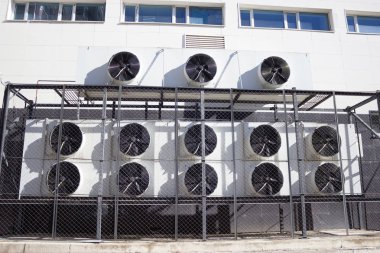 birçok büyük airconditions