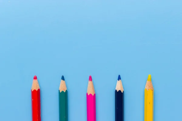 Crayons colorés famille — Photo