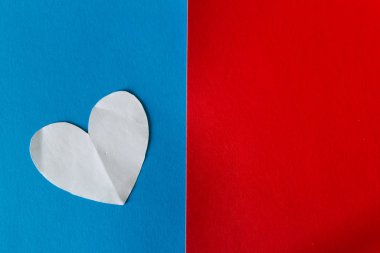 Kağıt kalp kopya alanı ile