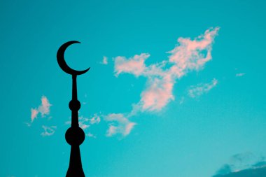 Cami minaresi kopyalama alanıyla kapatın