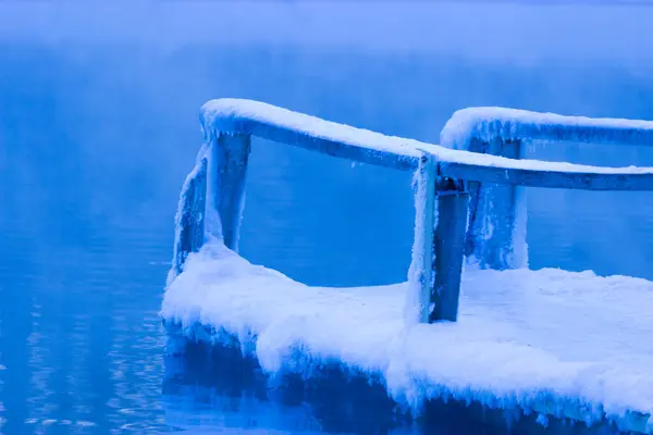 Lac Hiver Pont Gelé — Photo