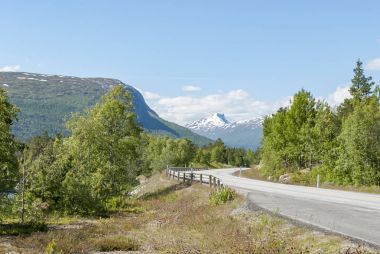 Batı Norveç'te doğal yol