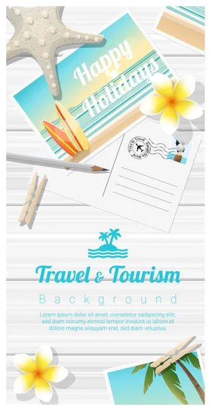 Путешествия и туризм фон с тропическими открытки пляжа на деревянной доске, вектор, иллюстрация — стоковый вектор