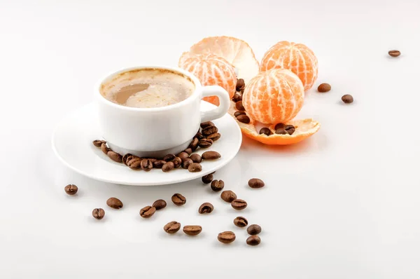 Kaffe med tangerine — Stockfoto