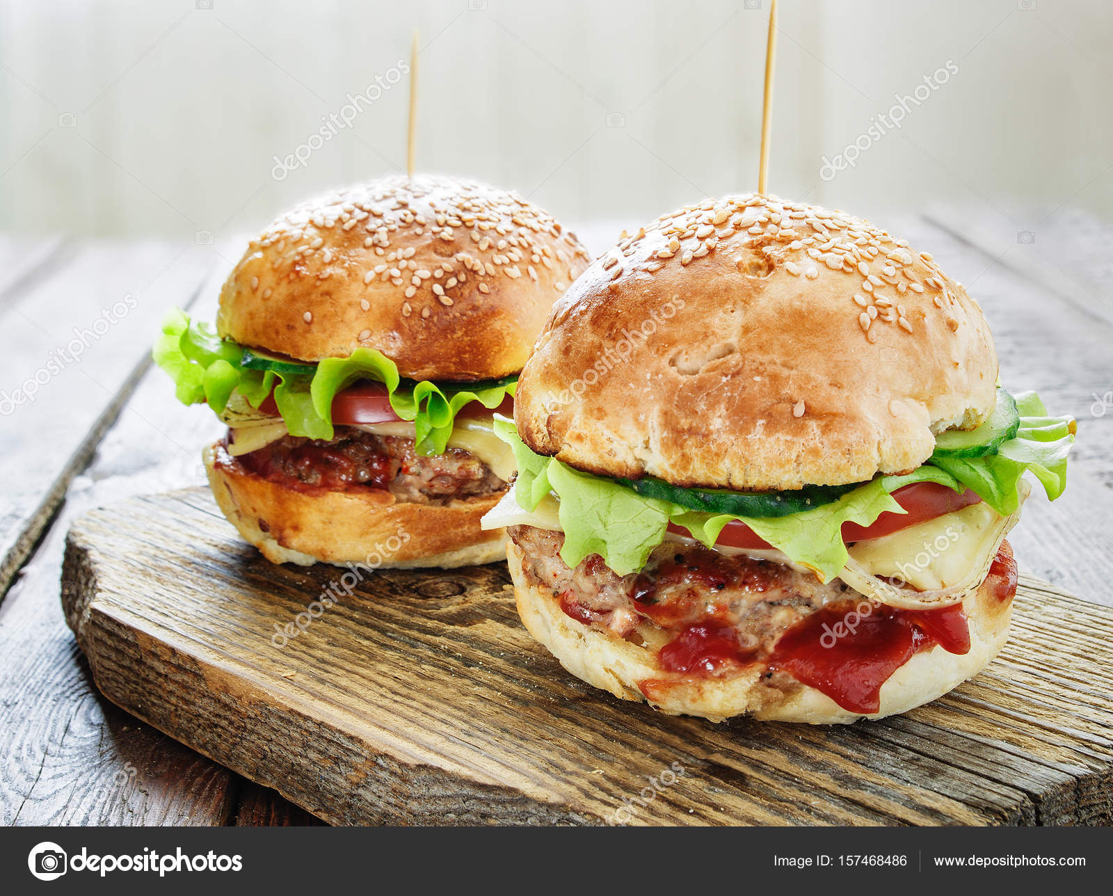 Ev Yapımı Hamburger Ev Yapımı Hamburger