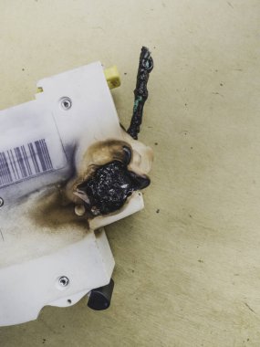 Elektrik güç sayacı, güç kullanımı, evde kullanmak için elektronik, tehlikeli durumda, seçici odaklı.