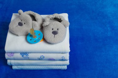 Patik ve meme bezi kümesi