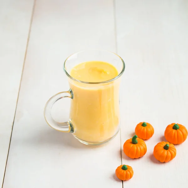 One cup of pumpkin smoothie for breakfast — Stock Photo, Image