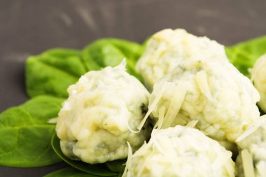 Ispanak gnocchi, closeup görünümü