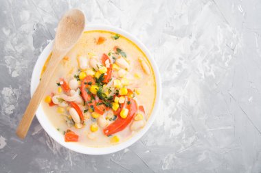 Kopya alanı ile vejetaryen krem çorbası Üstten Görünüm