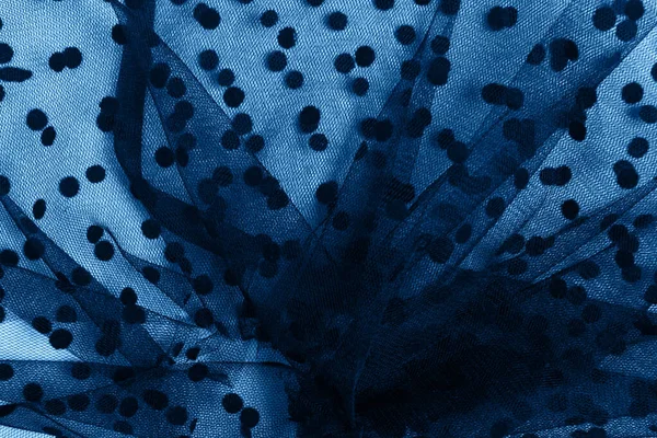 Класичний синій модний кольоровий текстиль з точками. Швейна концепція. Абстрактний фон — стокове фото