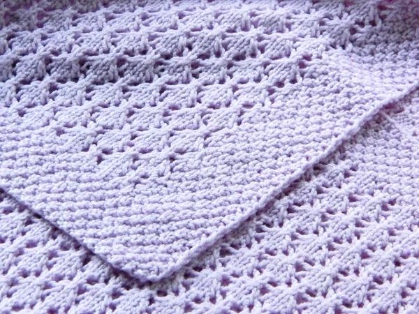 Violet knitted blanket — Stock Photo, Image