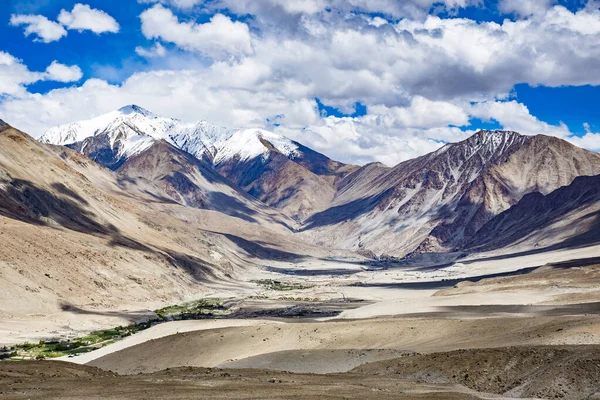 Spiti Valley India Червня 2017 Красивий Гірський Ландшафт Гімалаїв Показує — стокове фото