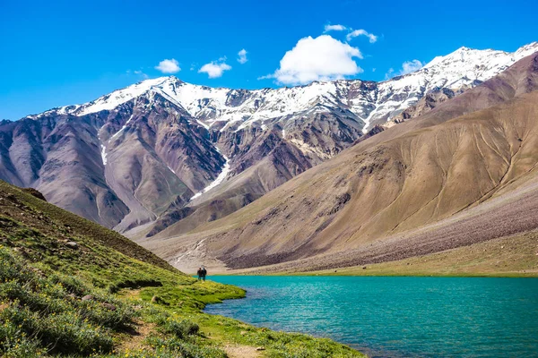 Paisaje Que Muestra Las Montañas Del Himalaya Lago Chandra Tal —  Fotos de Stock