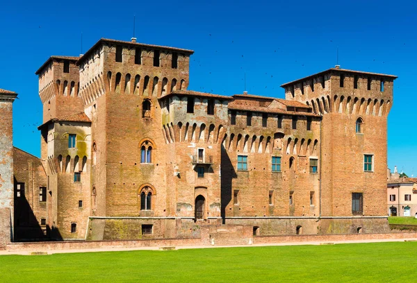 Mantova (Mantua), İtalya: 