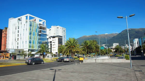 Quito Pichincha Equador Julho 2017 Vista Interseção Das Avenidas Nações — Fotografia de Stock