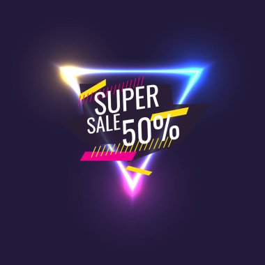 En iyi satış afişi. İndirim için orijinal poster. Geometrik şekiller ve neon parlamaları koyu bir arkaplan üzerinde.
