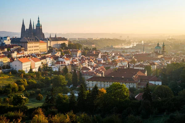 Ранним Утром Вид Красивый Центр Праги — стоковое фото