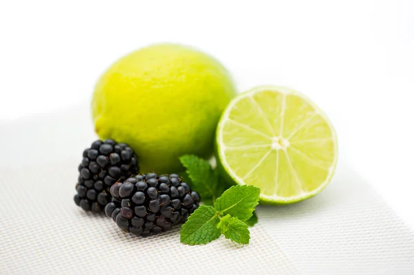 Closeup Photo Fruit Combination Blackberries Lime Fresh Green Mint — Stock Photo, Image