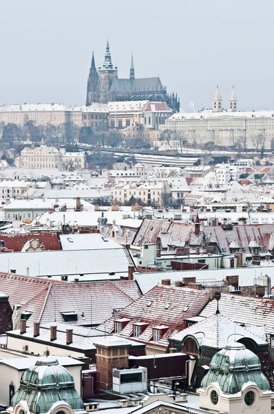 Vista Inverno Praga Com Castelo Praga Dominante — Fotografia de Stock