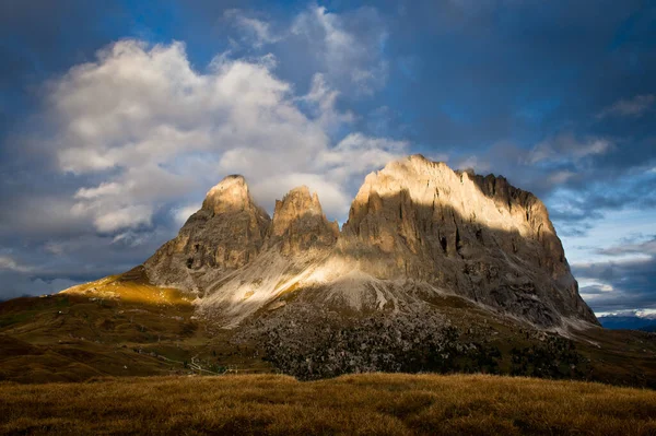 Montaña Sassolungo Cerca Val Gardena Dolomitas —  Fotos de Stock