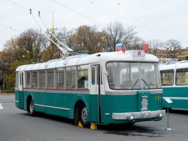 Tatil arabası onuruna.