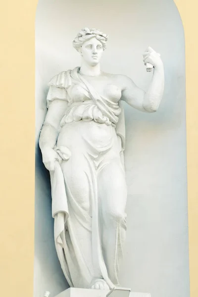 雕塑的缪斯女神塔利亚. — 图库照片