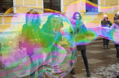 Çocuklar sokakta için konumlar.