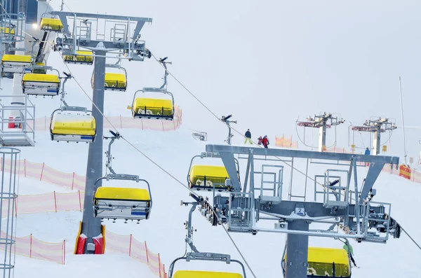 Bir kayak merkezi Asansör. — Stok fotoğraf