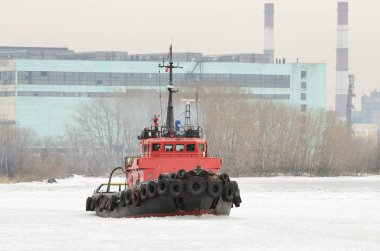 Tekne liman iş için.
