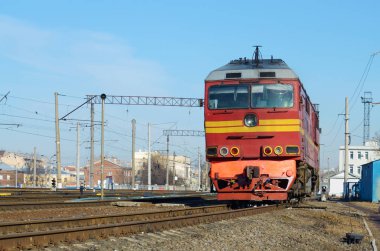 Shunter tren raylarda.