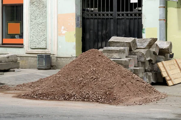 Şehir sokaklarda inşaatı işi.