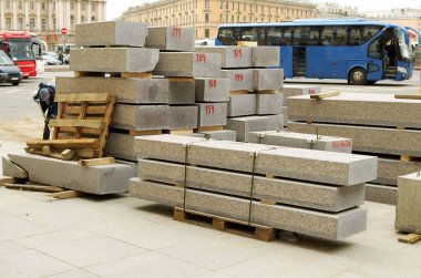 Şehir sokaklarda inşaatı işi.