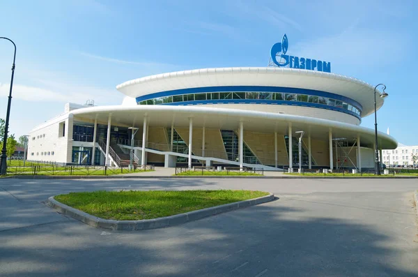 O edifício da Gazprom, que é o principal patrocinador . — Fotografia de Stock