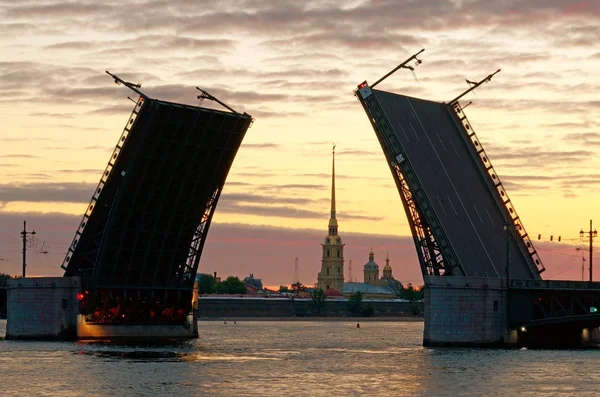 Drawbridges St. Petersburg.