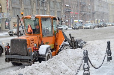 Şehirde yoğun kar yağışı var..