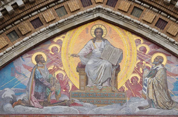 The image of Jesus Christ on the walls of the temple. — Stock Photo, Image