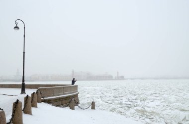 Şehirde kış sezonu .