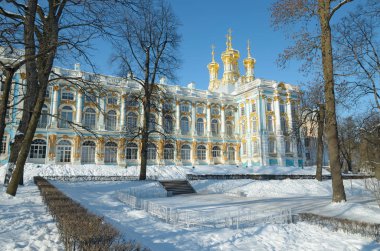 Parkta tarihi mimarisi.