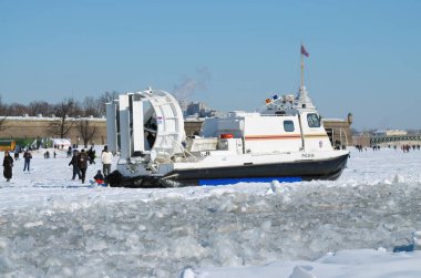 Rusya'nın tekne Kurtarma Servisi.
