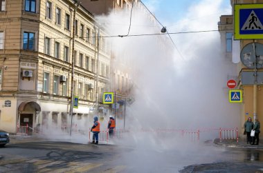 Bir atılım bir Isıtma sıcak su ile ana.
