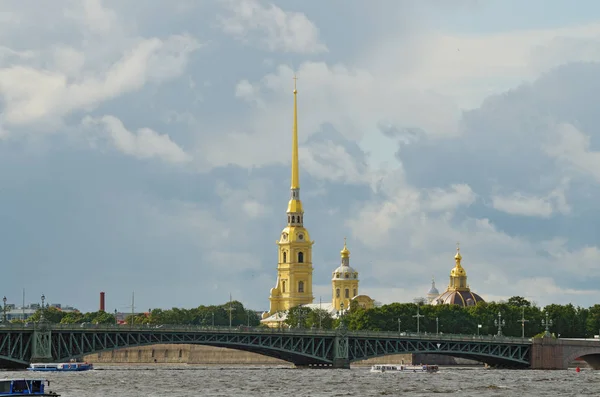 俯瞰彼得堡和保尔堡. — 图库照片